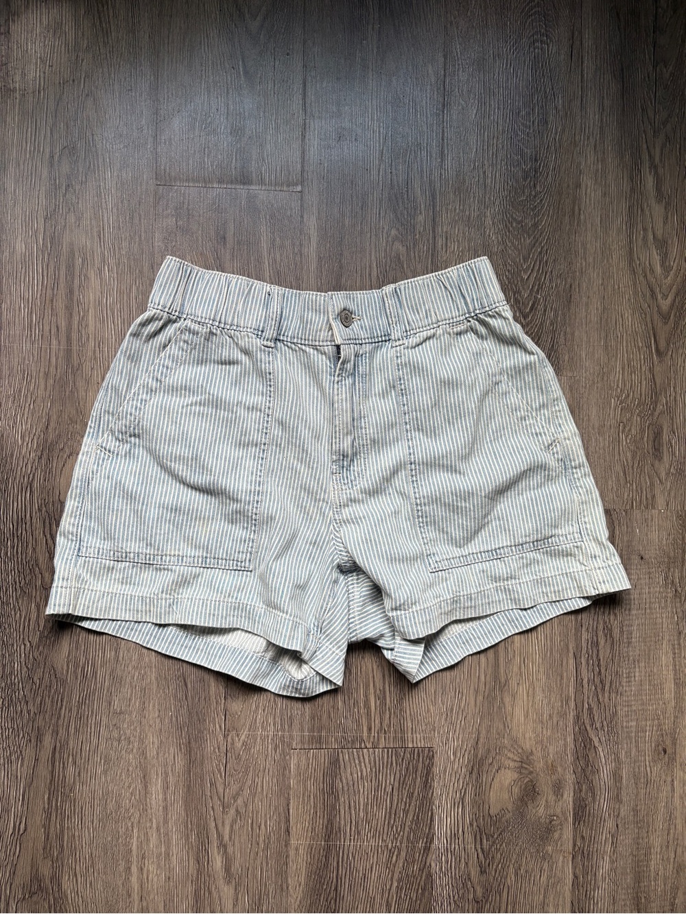 Gap White & Blue Striped Shorts | S